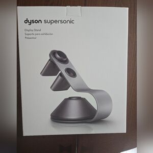 Dyson Supersonic Display Stand